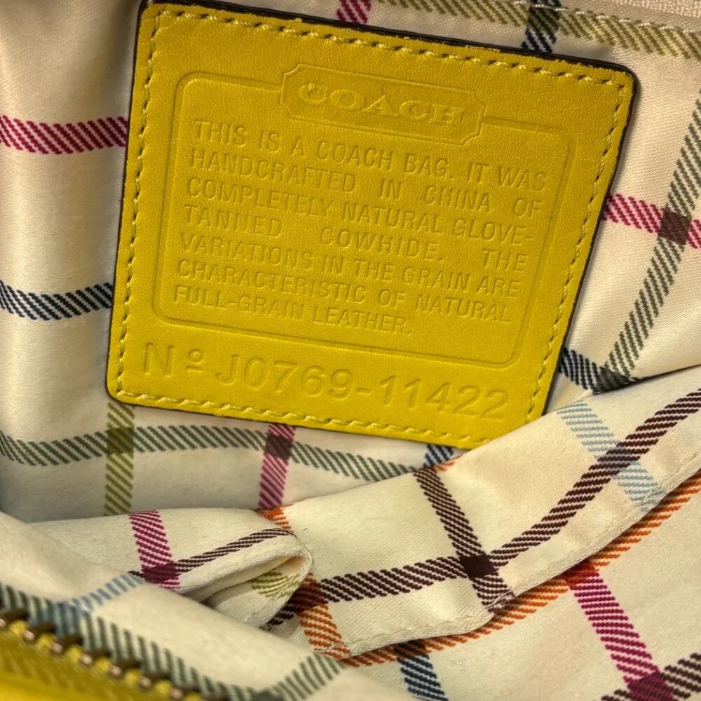 Coach Yellow Leather Shoulder Bag Hobo Purse Glove Leather Plaid Lining Y2K - Picture 6 of 9